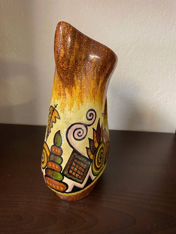 Pichet quimper fouillen faience annees 50/60 forme oblique decor ajoncs