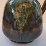 Water pitcher