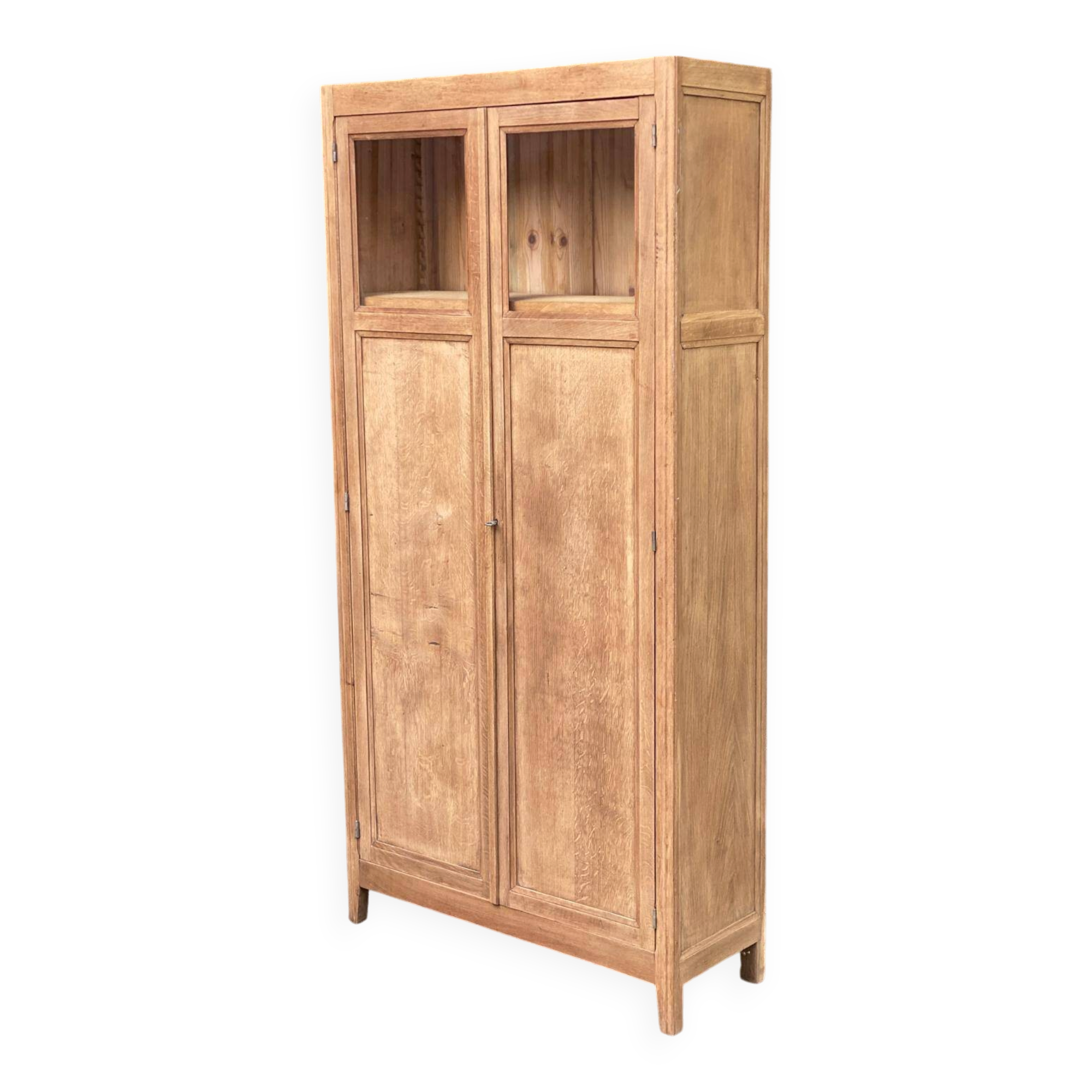 Parisian bonnetière cabinet, stripped display in solid oak from the 1930s.