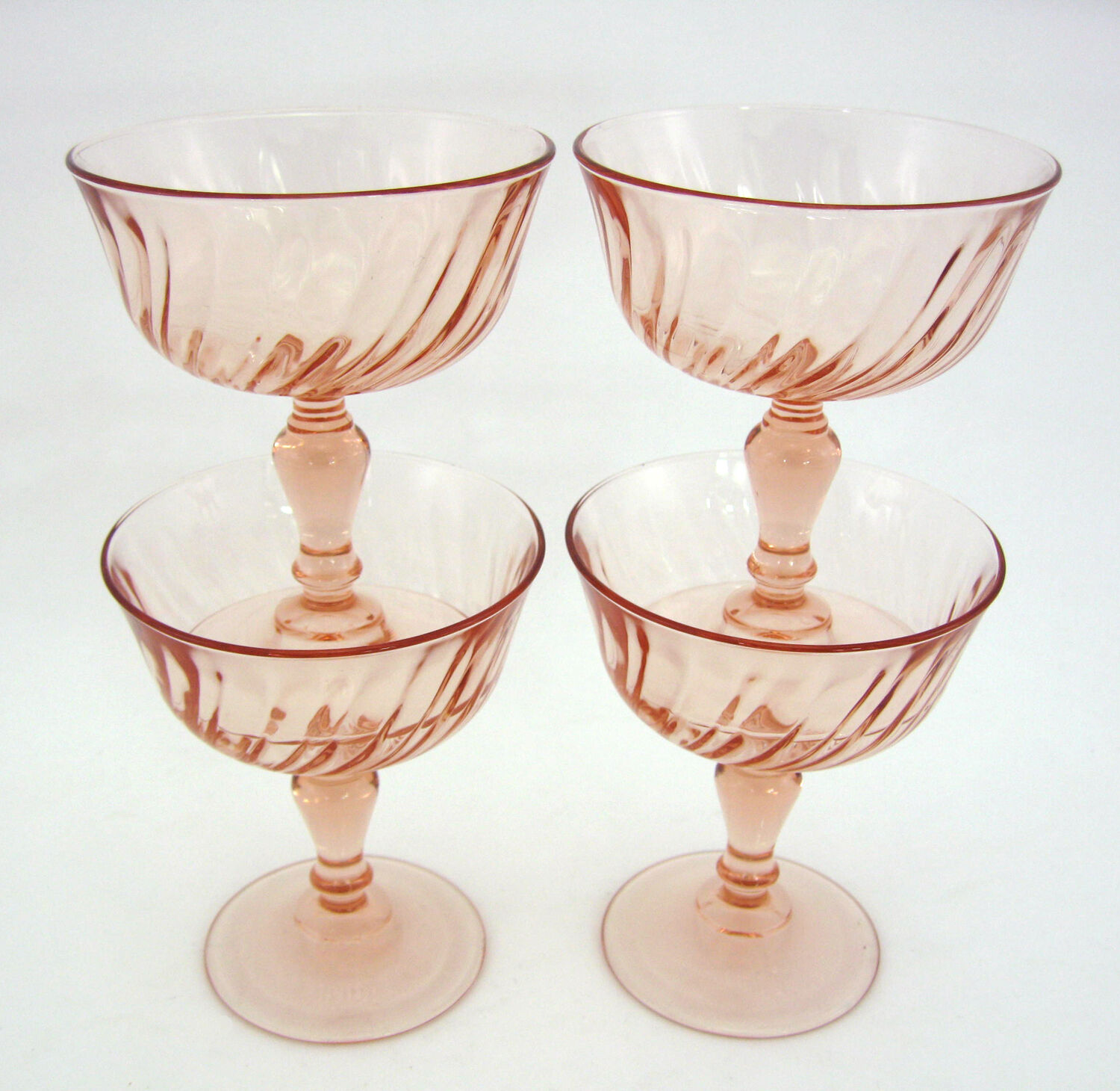 4 champagne glasses in powder pink twisted glass - Rosaline Luminarc Arcoroc - vintage 80s