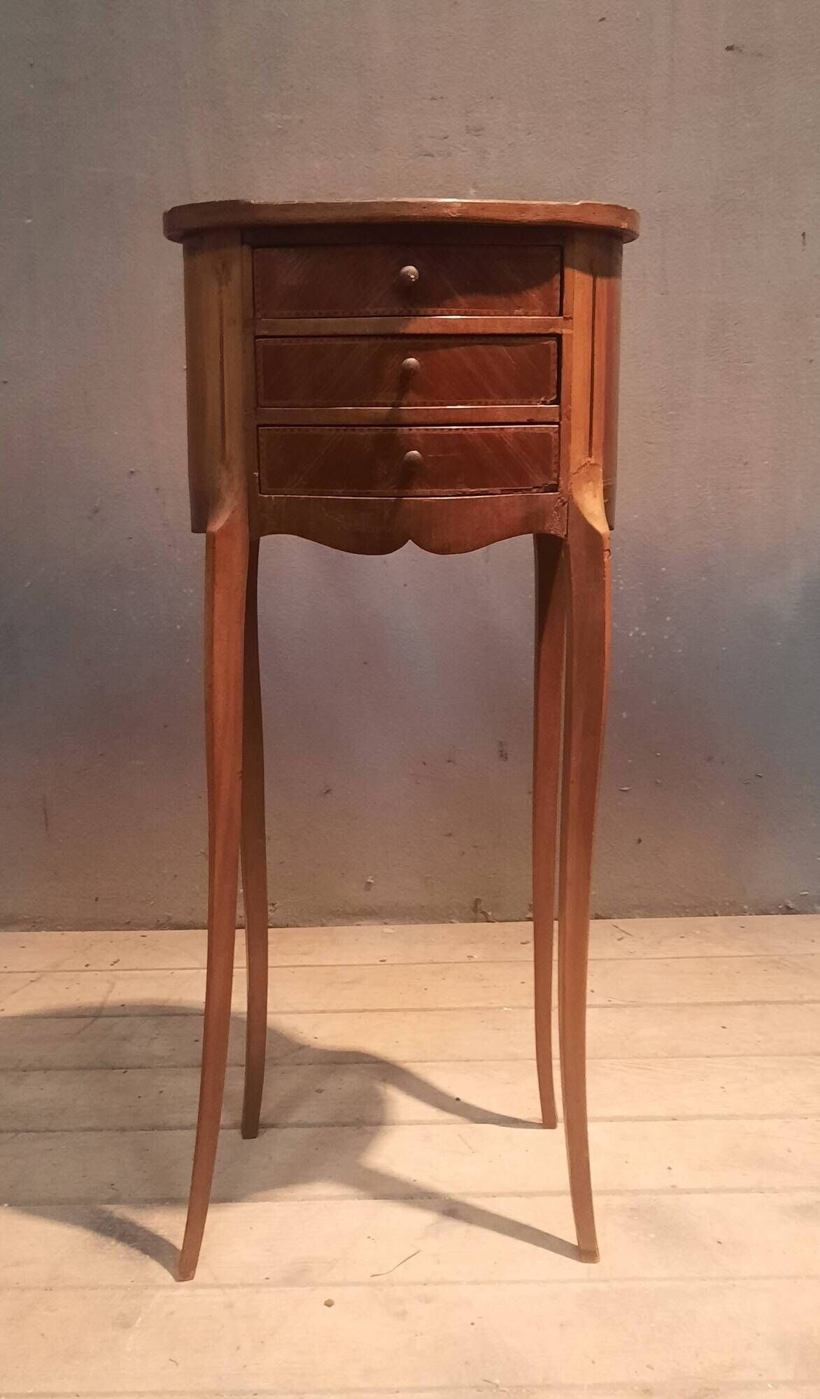 Chevet marquetté style Louis XV