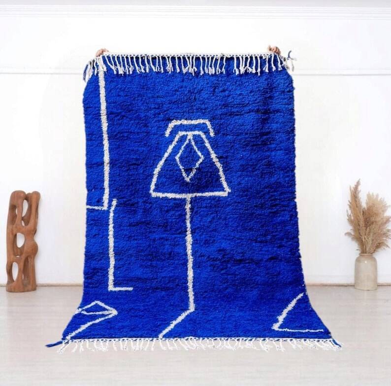 Tapis azilal Tissé main traditionnelle taille 150 x 250 cm