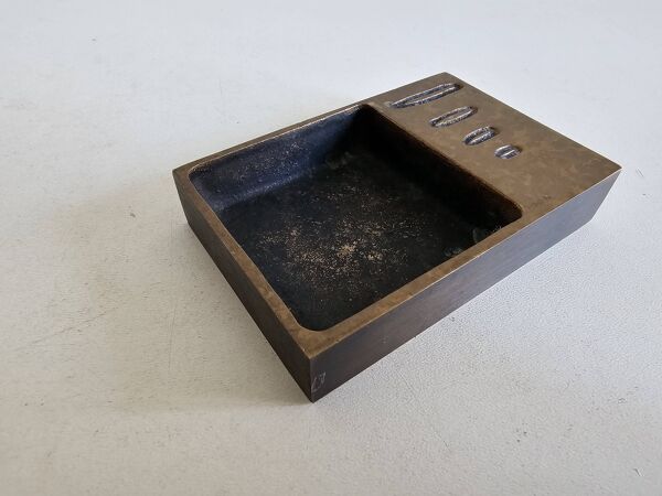 Cendrier en bronze attribué à Jacques Lauterbach, années 1960