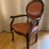 Muscat leather medallion armchair