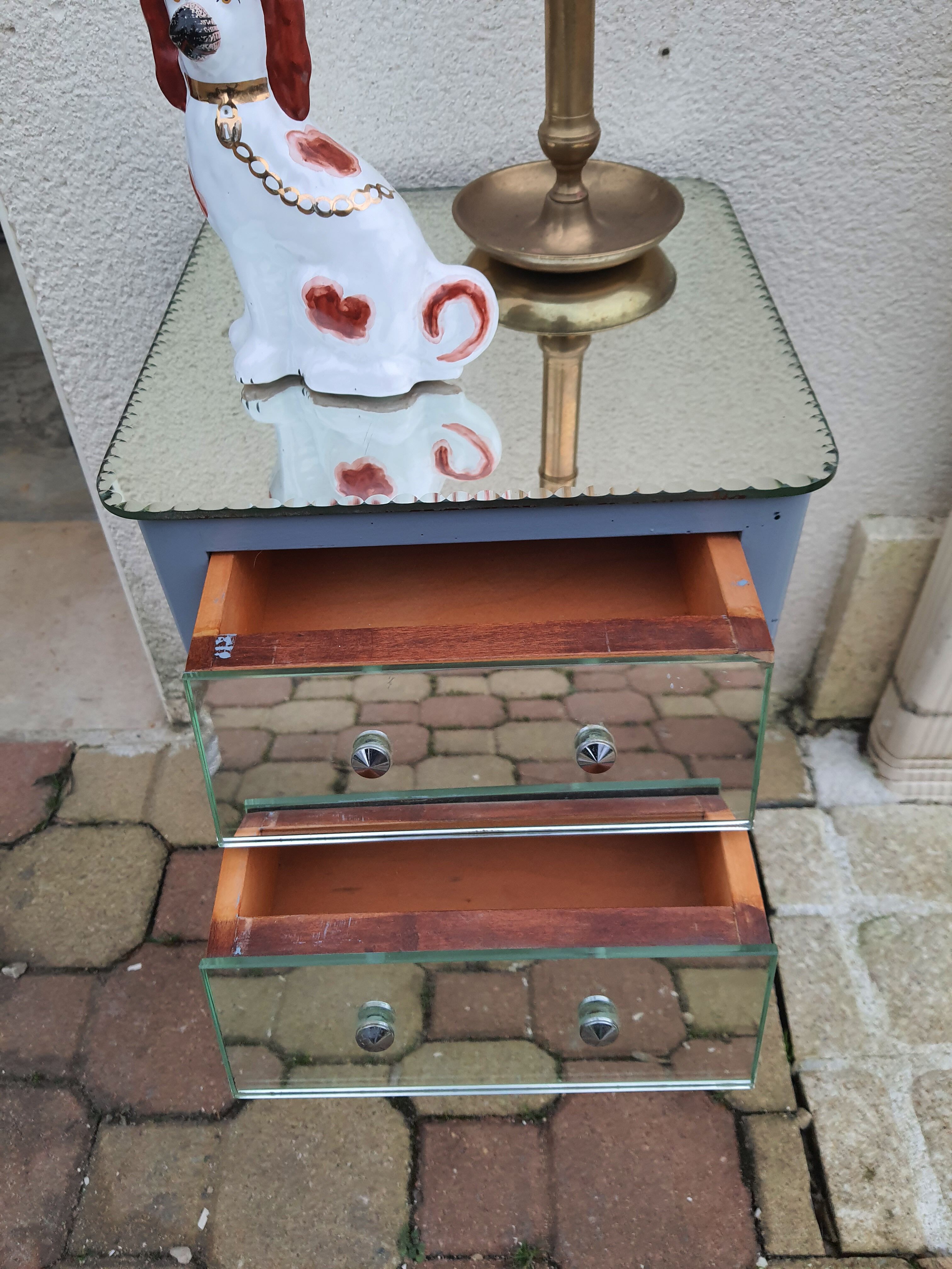 Chevet vintage ou bout de canapé