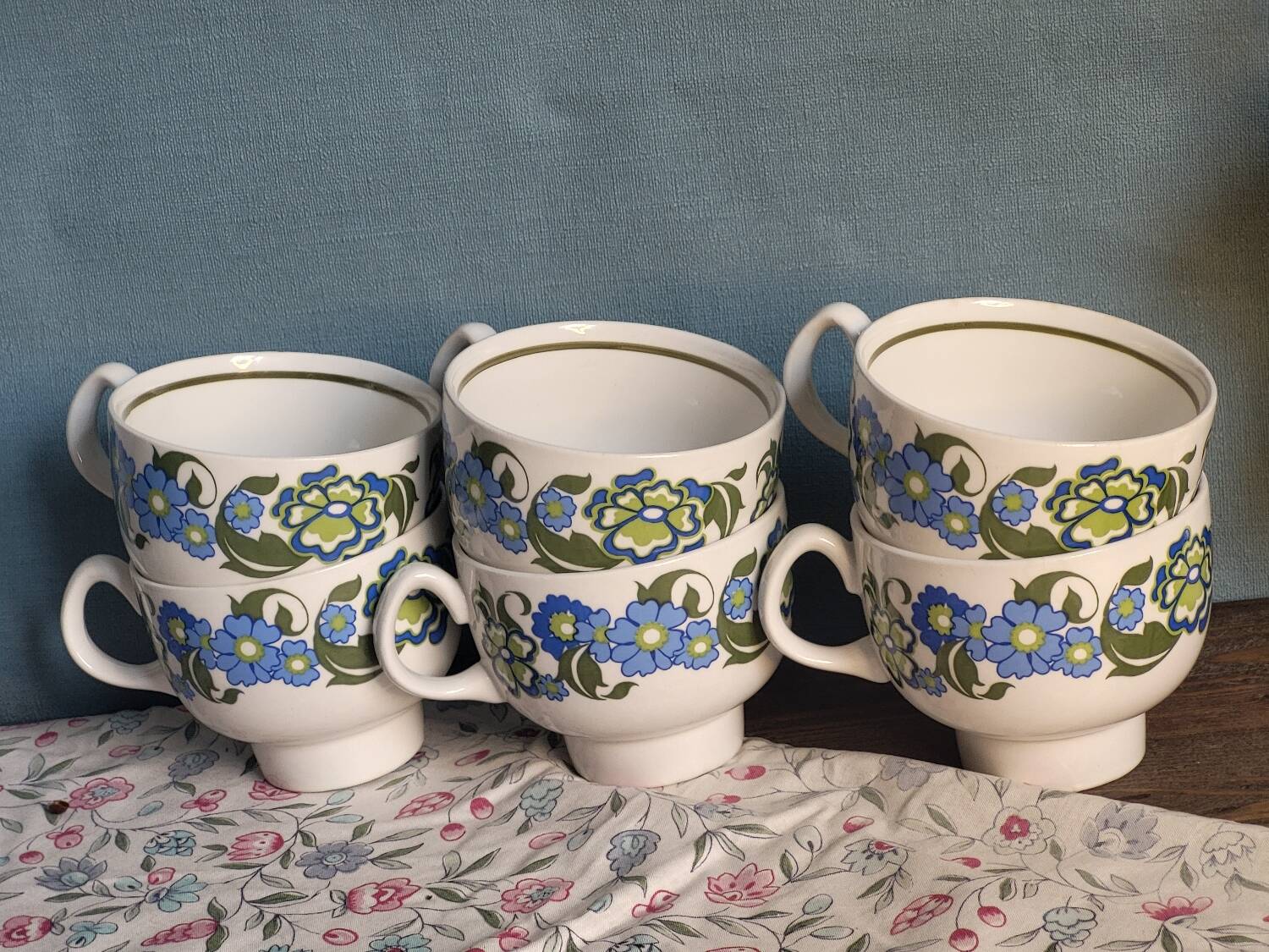 Vintage mugs