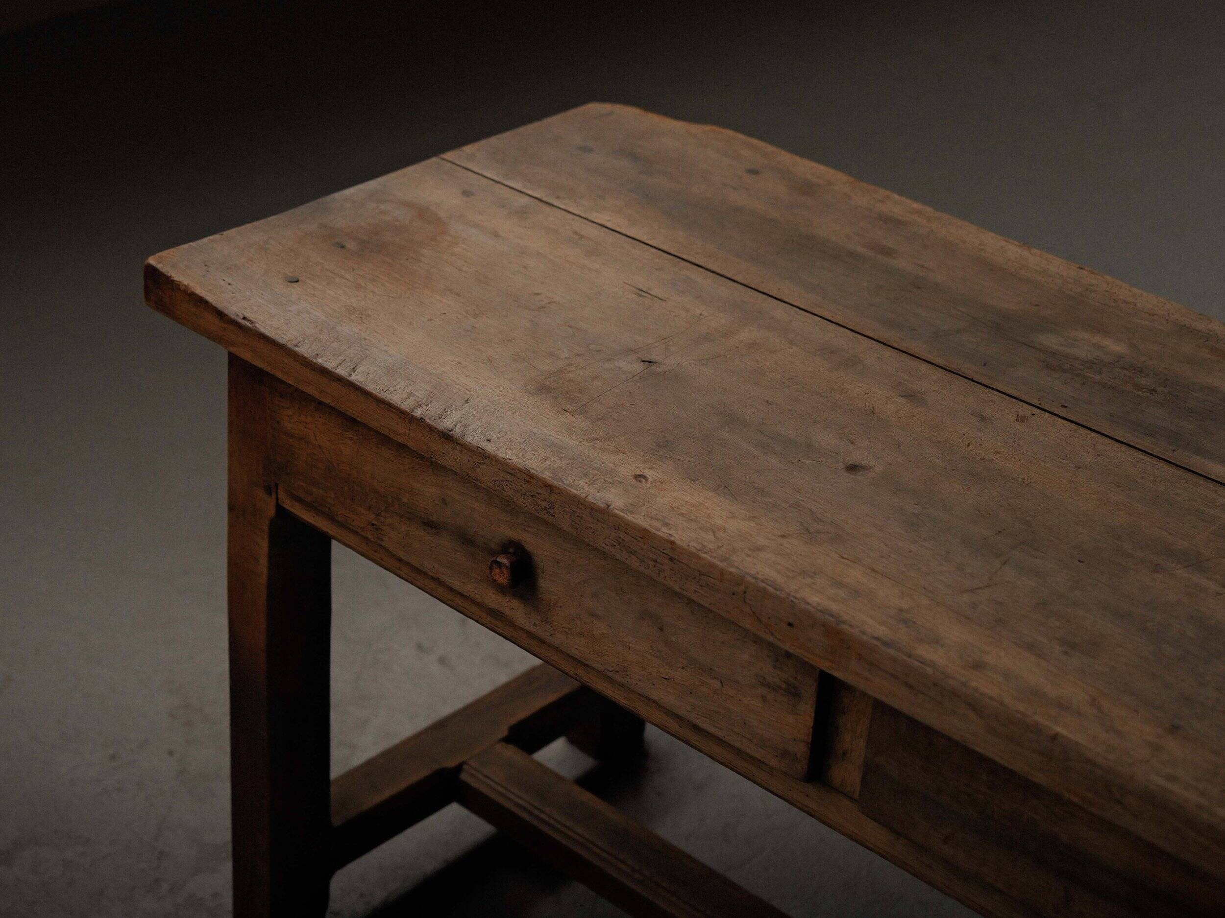 Antique work table/console in solid oak, Auvergne, circa 1900