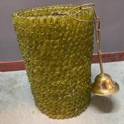 Ensemble de 2 suspensions lumineuses en verre de Murano vert olive en forme de fleur