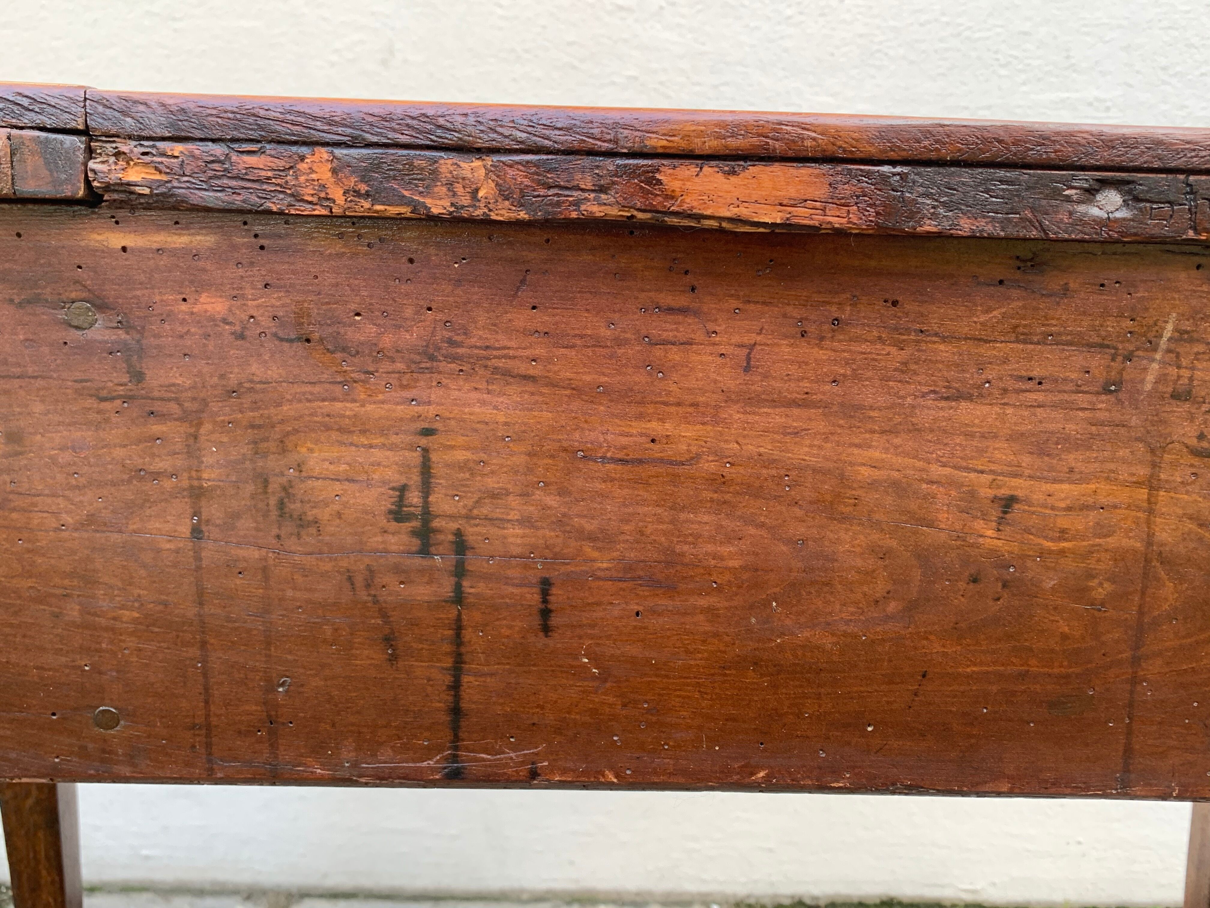 Hairdresser Louis XVI in marquetry and bronze