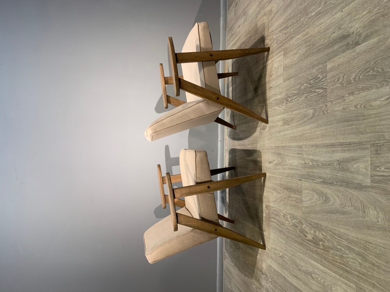 Paire de fauteuils conçus par Józef Chierowski 60