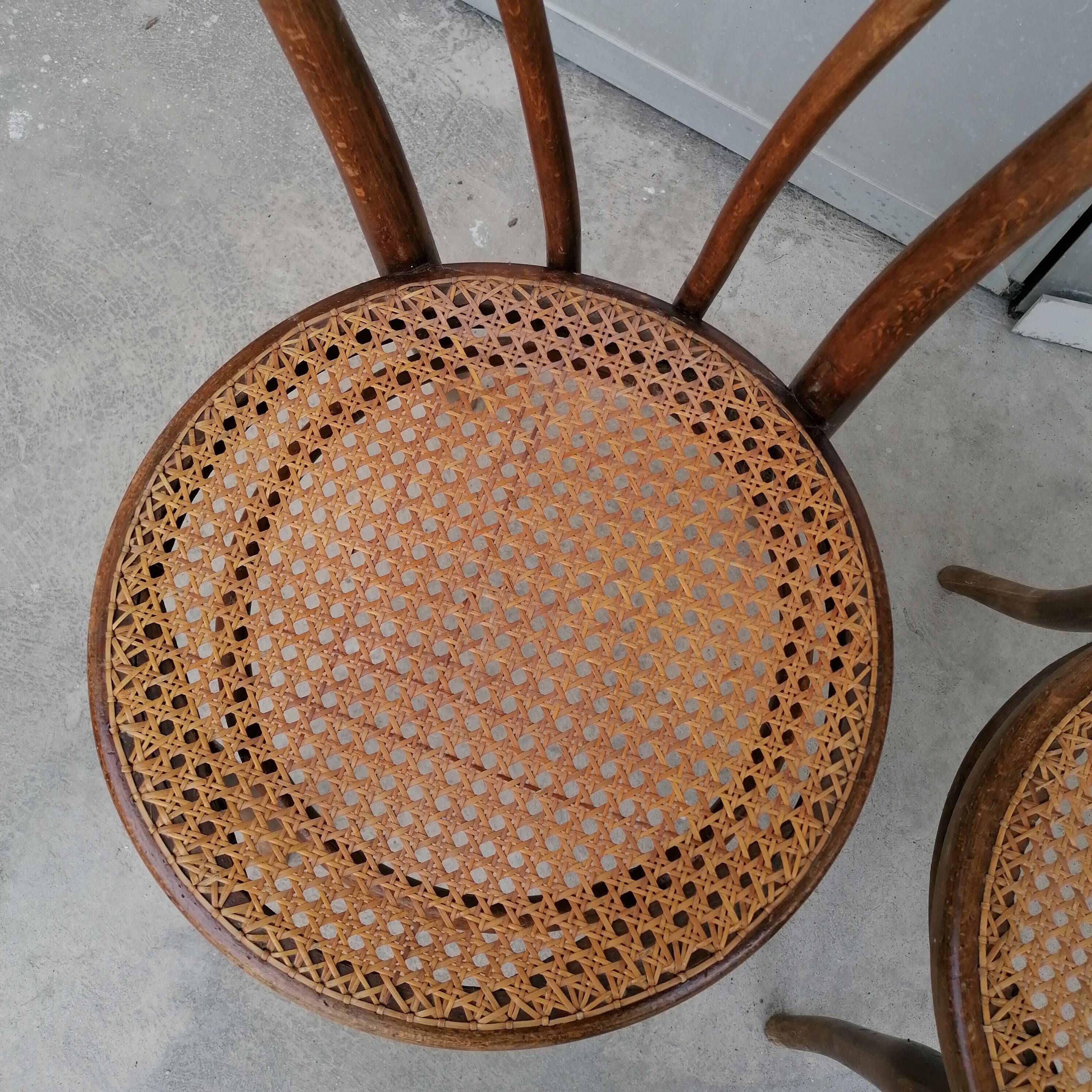 7 Chairs Marche Gebrüder Thonet and Wackerlin & C. original model no. 18