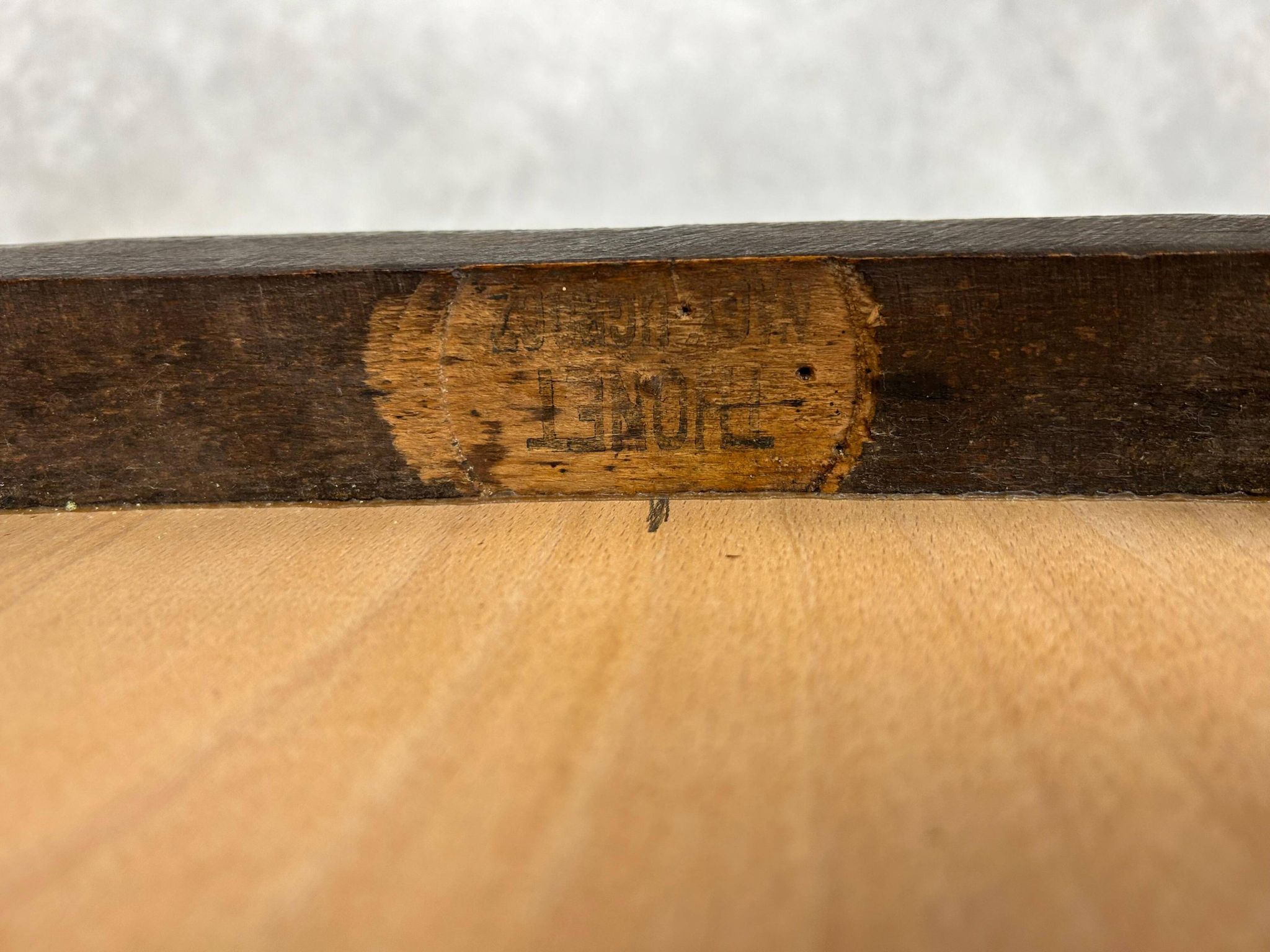 Chaise de salle à manger Sécession n°437 par Thonet