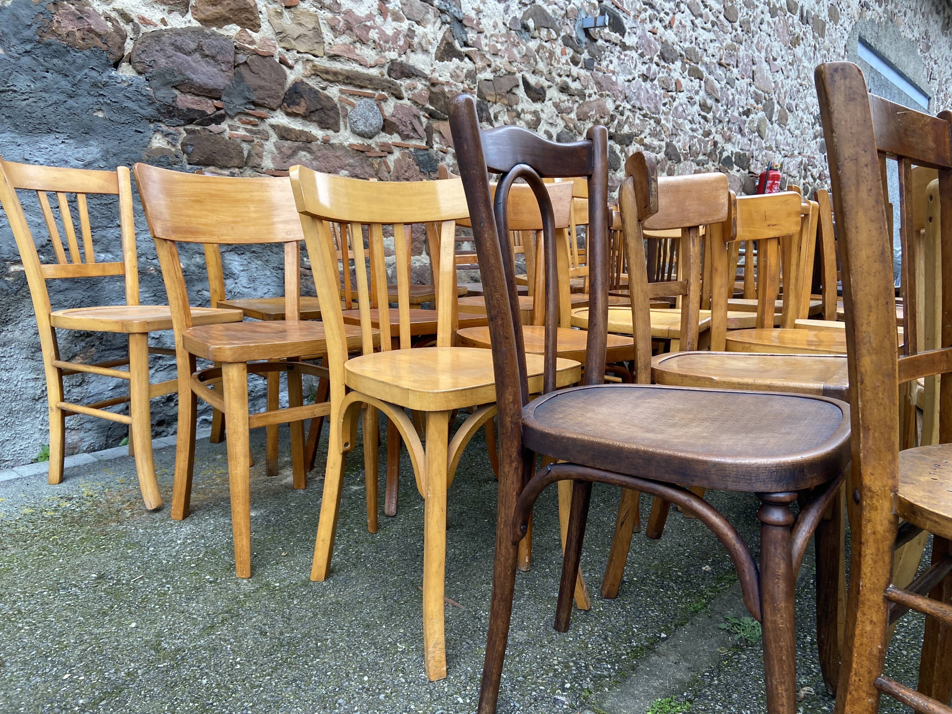 Lot of 50 mismatched bistro chairs french Restaurant THonet curved wood