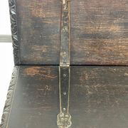 Banc en châtaignier et fer sculpté de la Renaissance espagnole du XIXe siècle