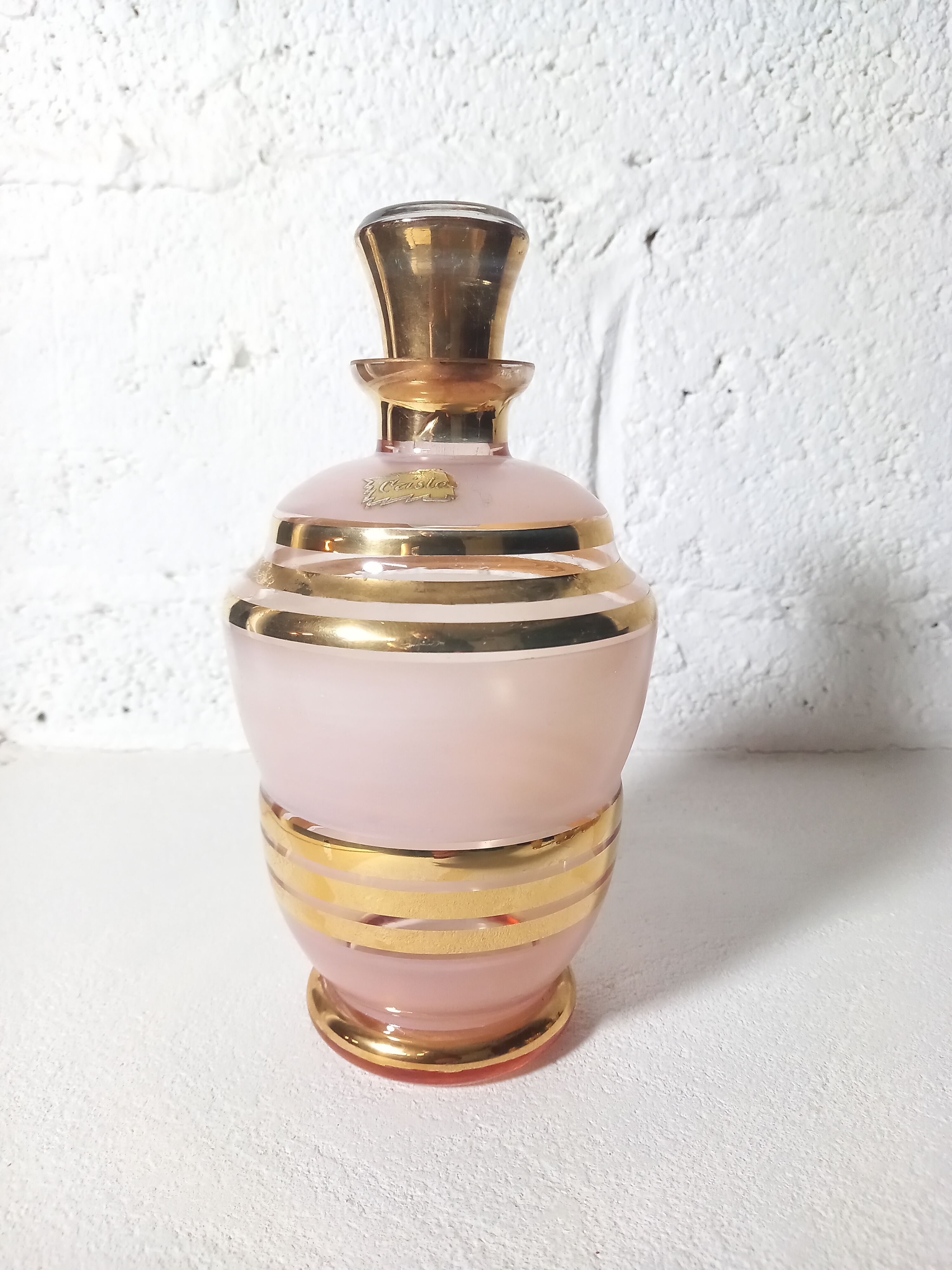 Service à liqueur art déco en verre dépoli rose