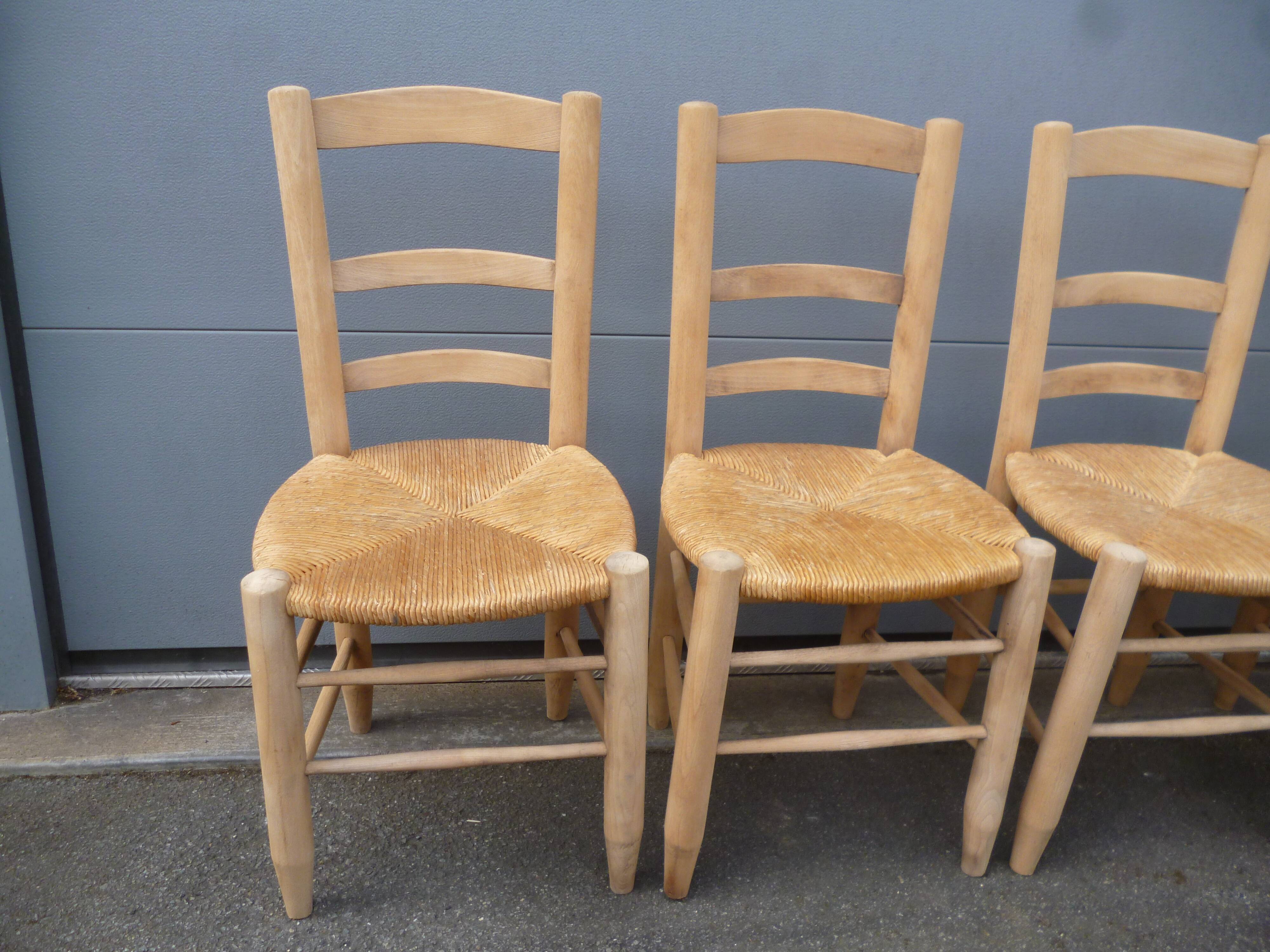 Suite of 4 mulched chairs