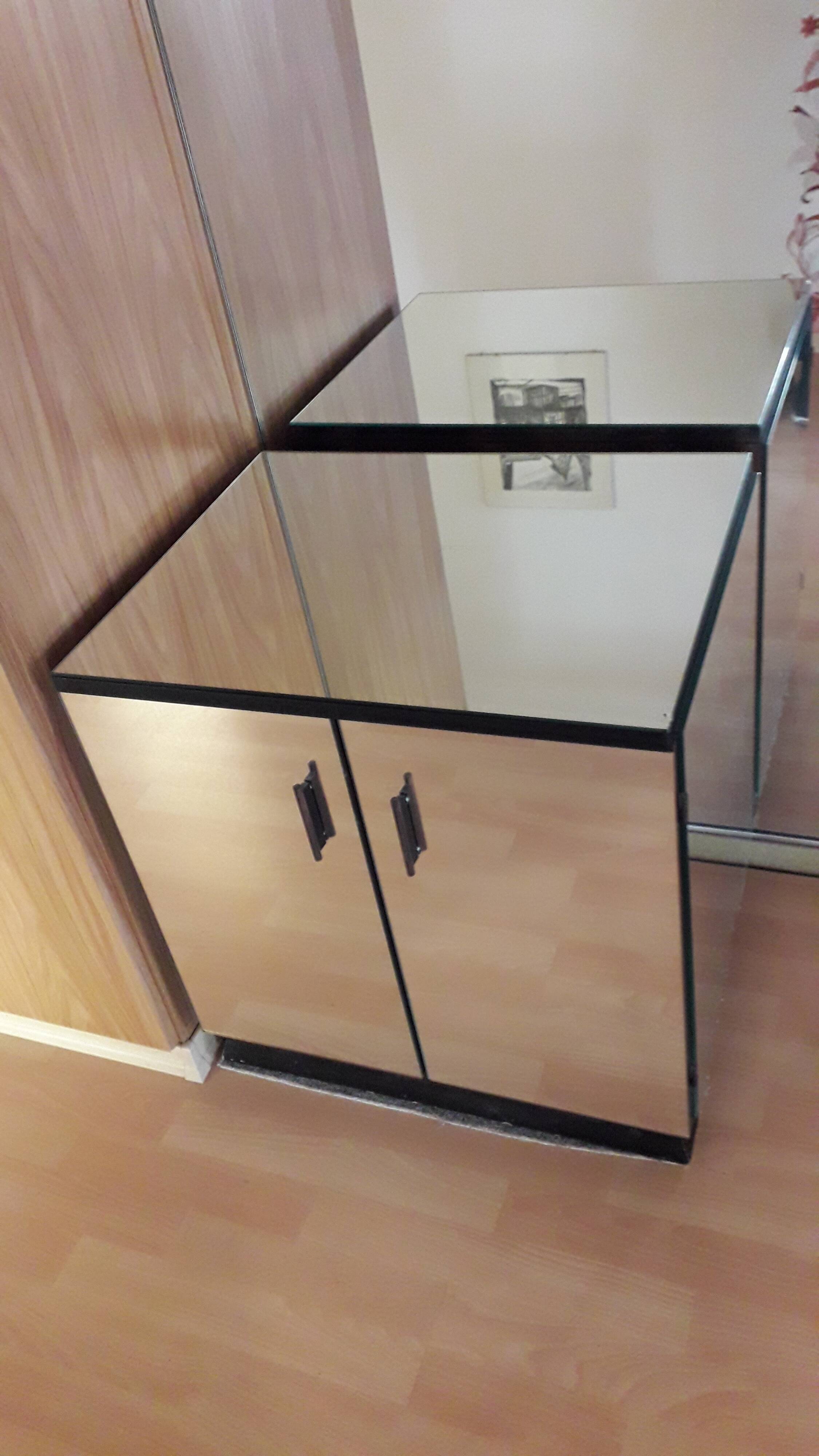 Petit meuble en verre miroir, France vers 1950