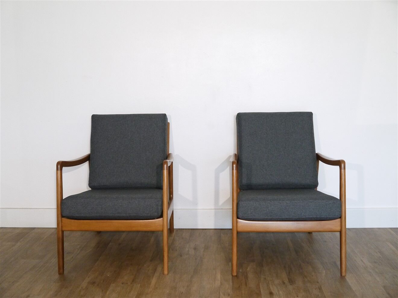 Pair of Danish armchairs in hetre by Ole Wanscher model FD109