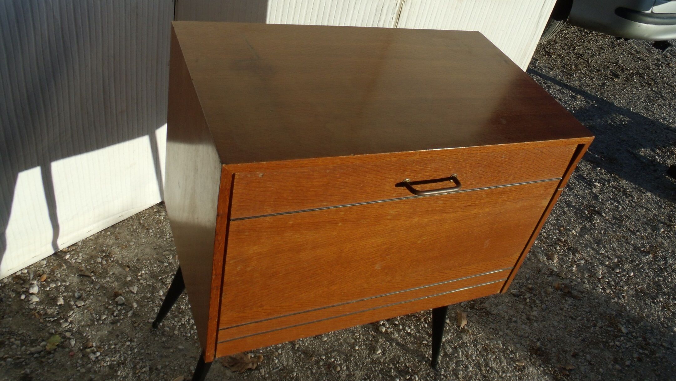 Meuble d'appoint vintage 1950