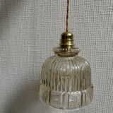 Molded glass suspension