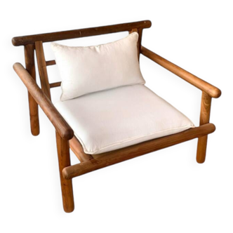 Bohemian armchair in solid walnut
