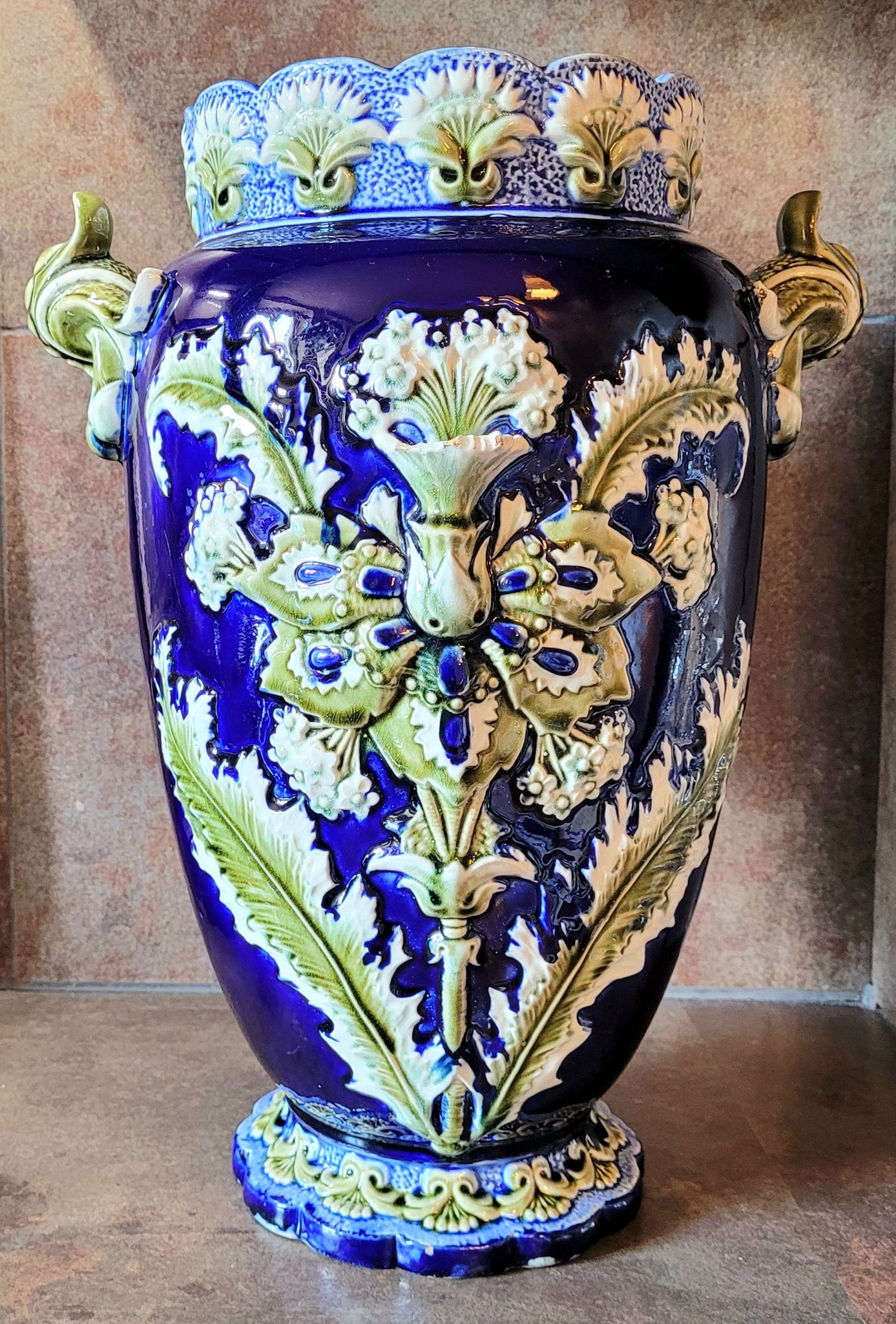 Vase en céramique Art Nouveau 1900