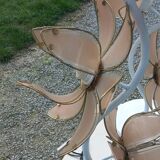 Pair of 70s floor lamps in lacquered metal flowers in glass and gilded metal