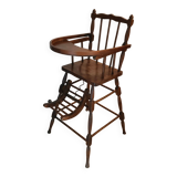 Chaise haute bébé