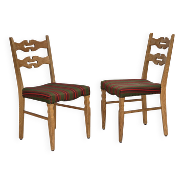 Années 1970, ensemble de 2 chaises de salle à manger danoises, laine d'ameublement, bois de chêne massif.
