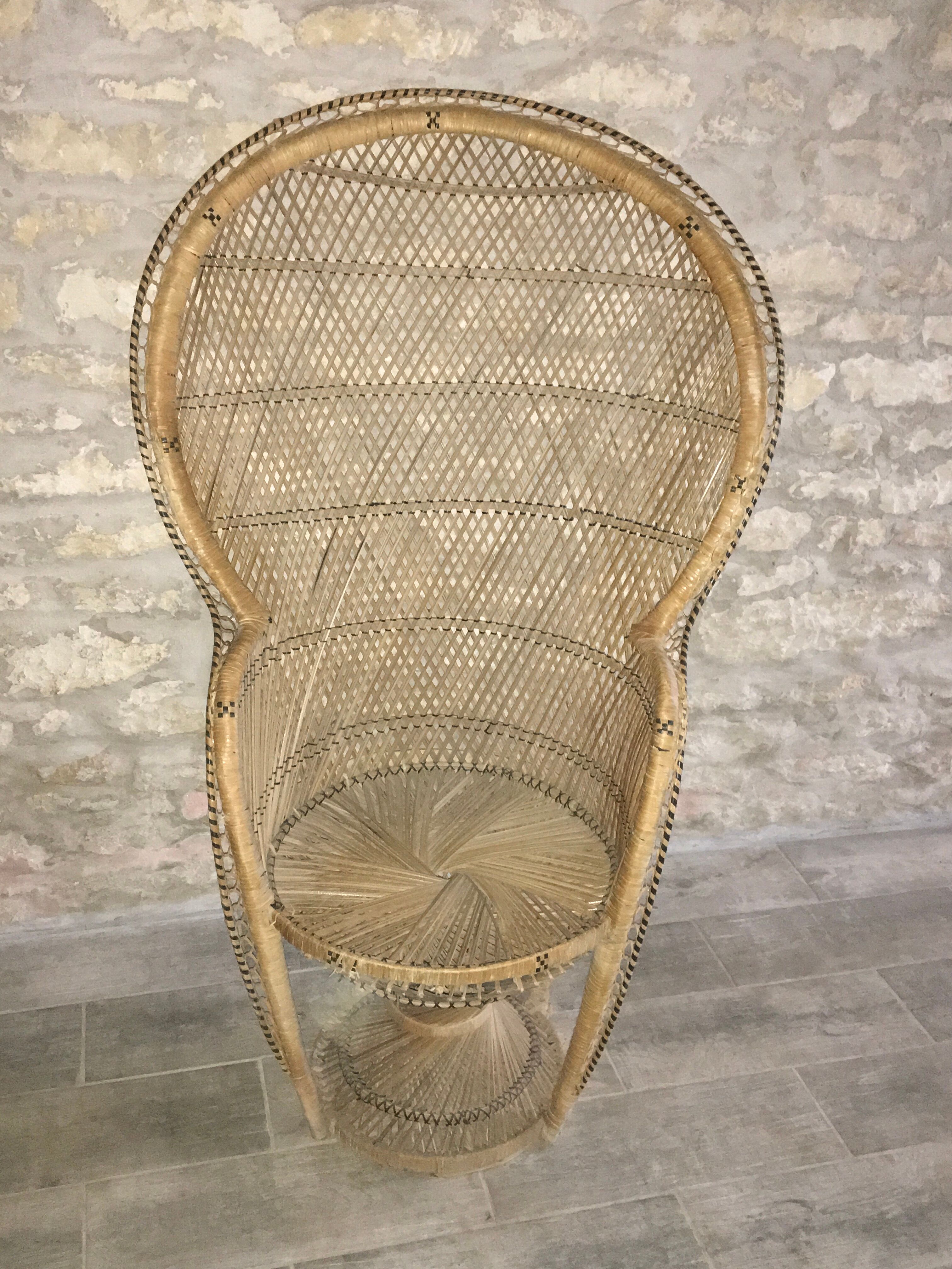 Fauteuil Emmanuelle en rotin années 70