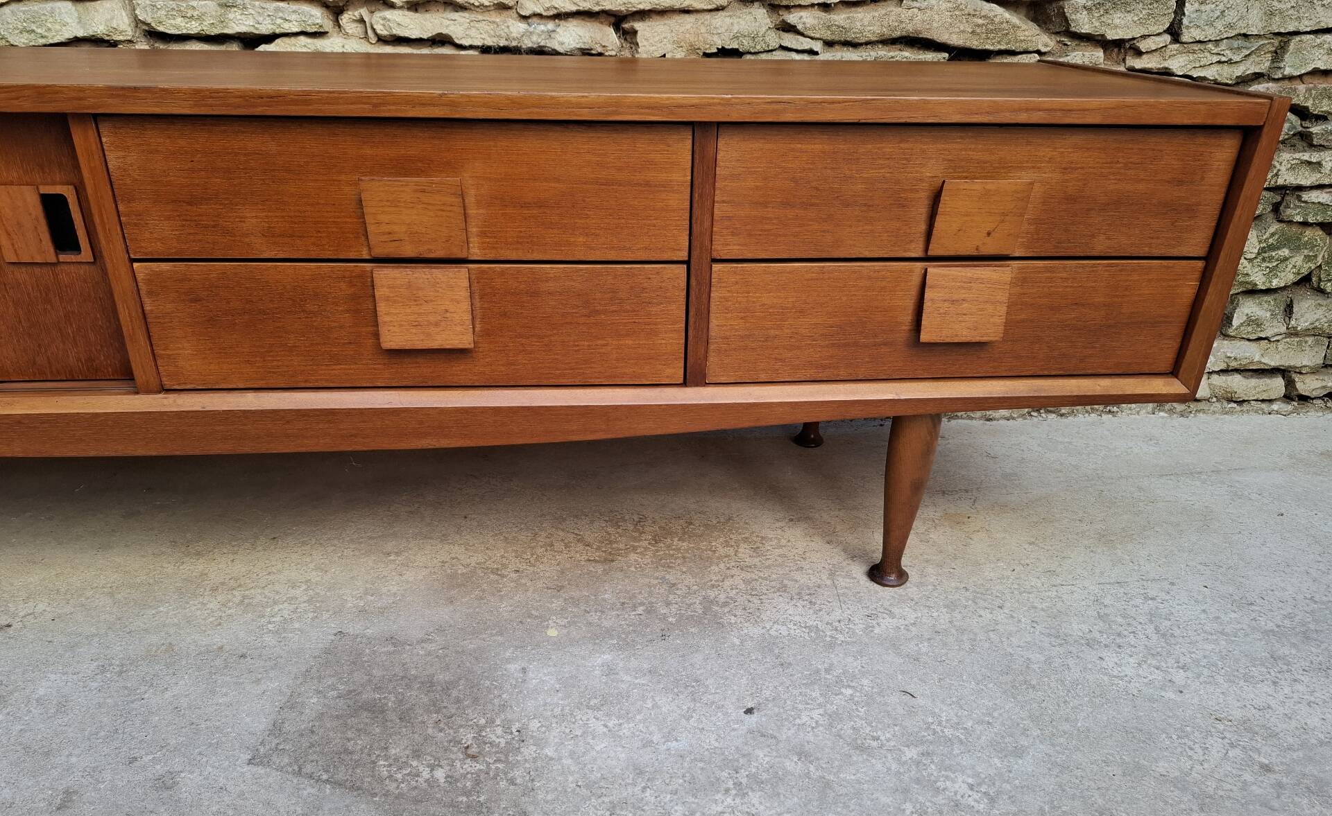 Low teak sideboard 200cm