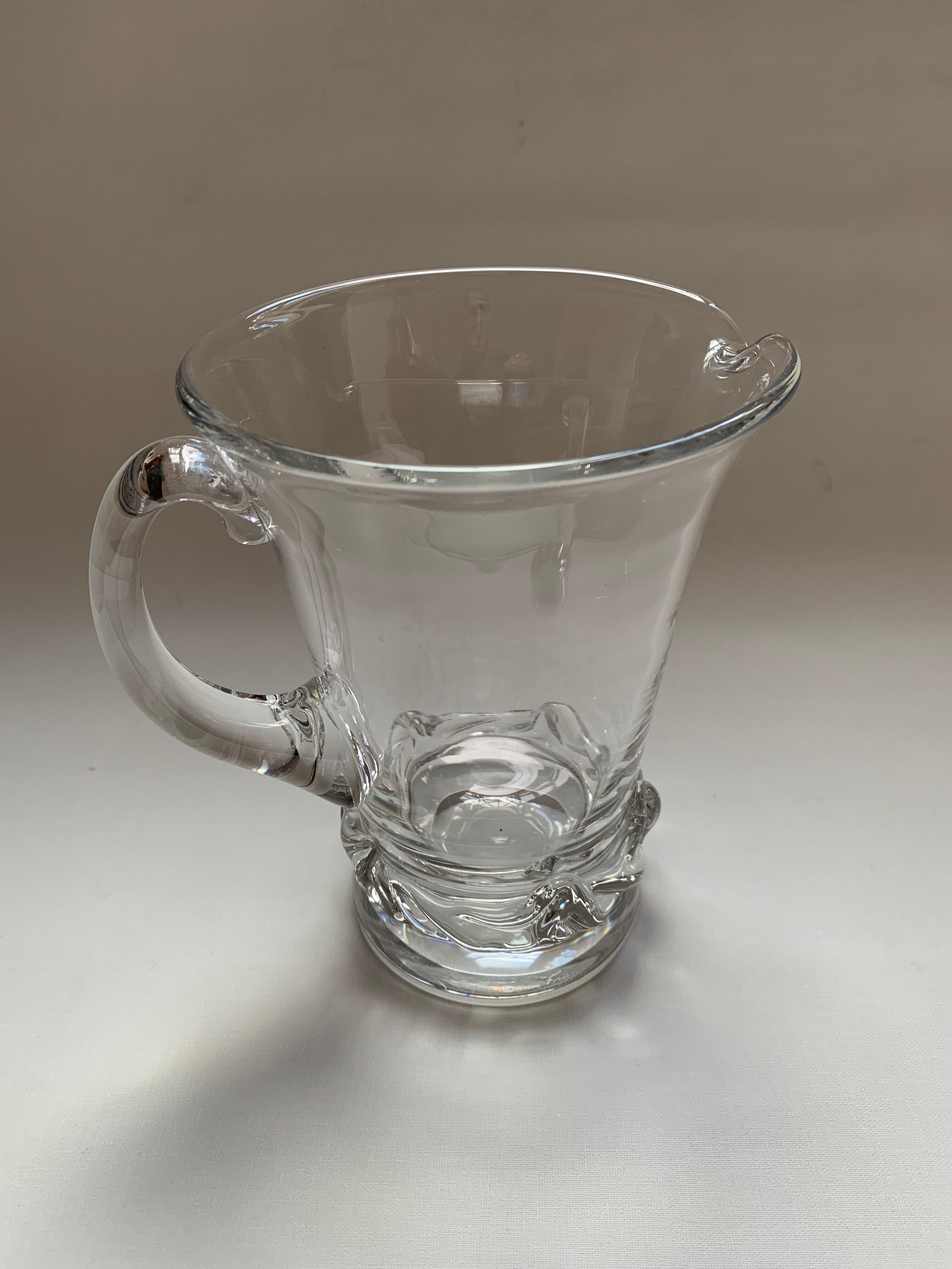 Pichet à eau en cristal de Daum, modèle Sorcy