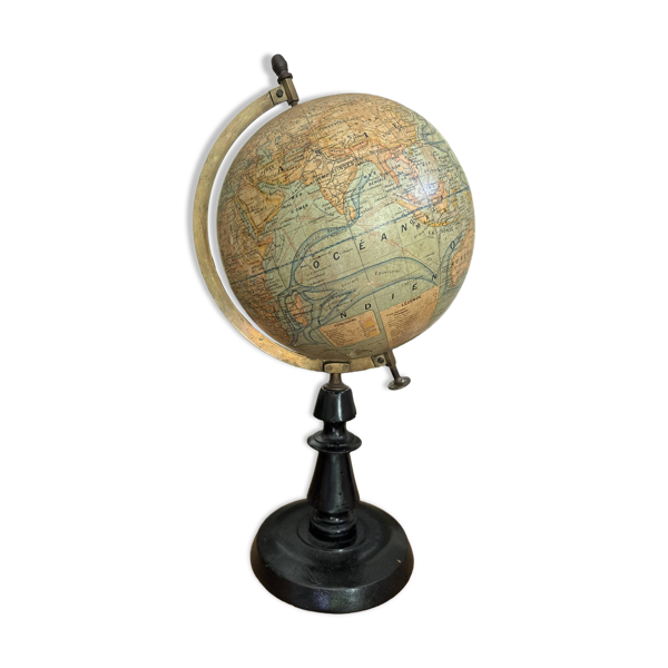 Globe antique Forest 1920