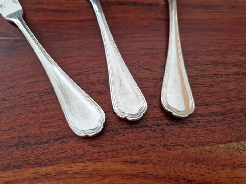 Christofle - Set of 3 fish knives, Spatours model, in silver-plated metal