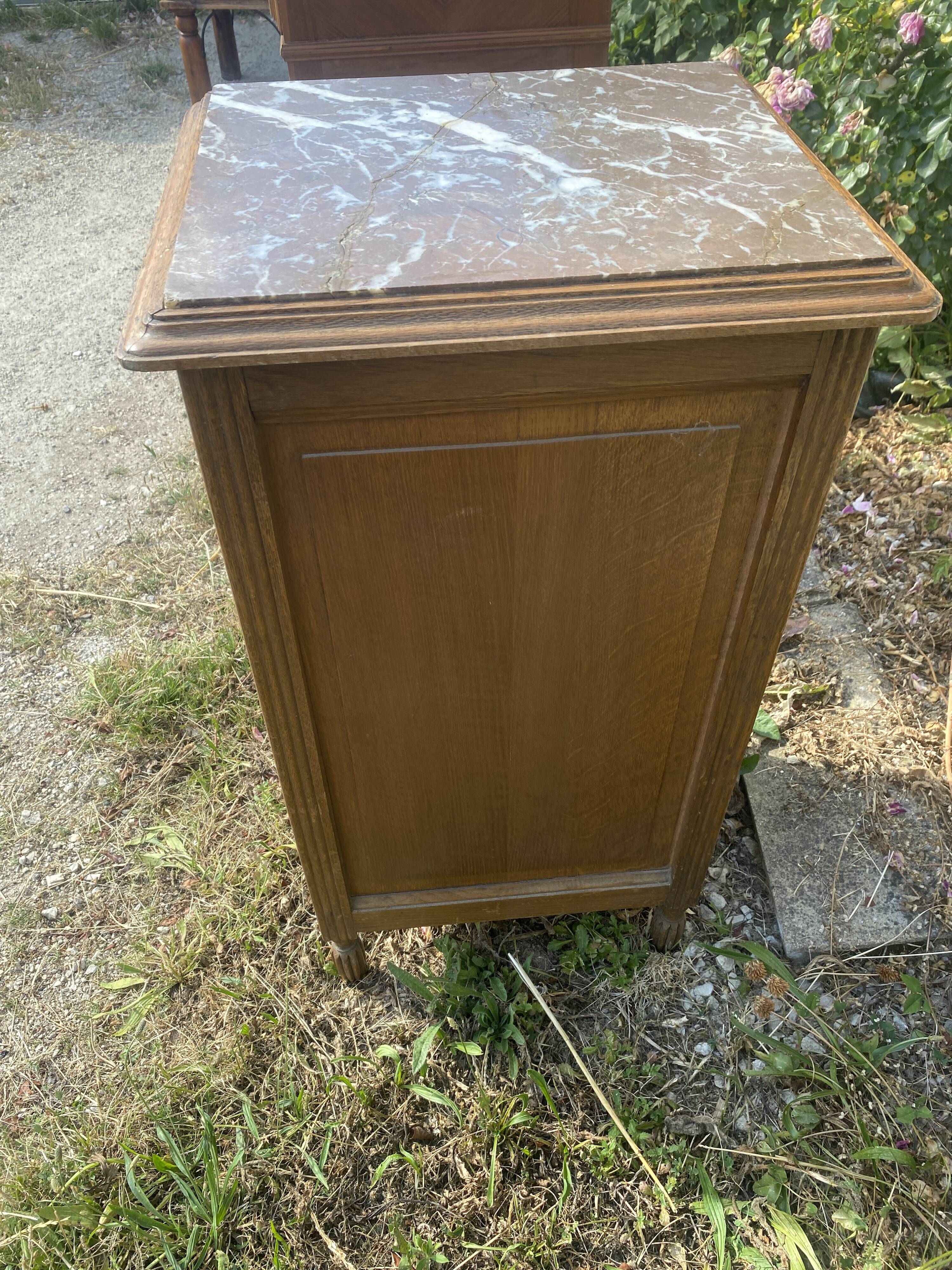 Table de nuit