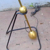 1950s swinging lamppost