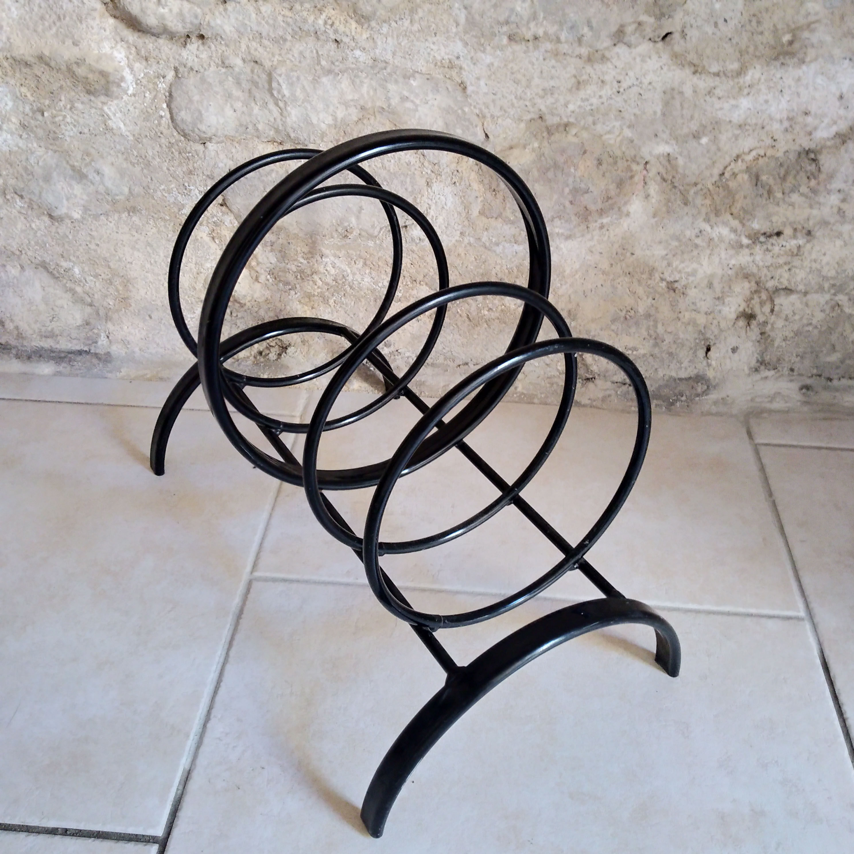 1960 metal magazine rack