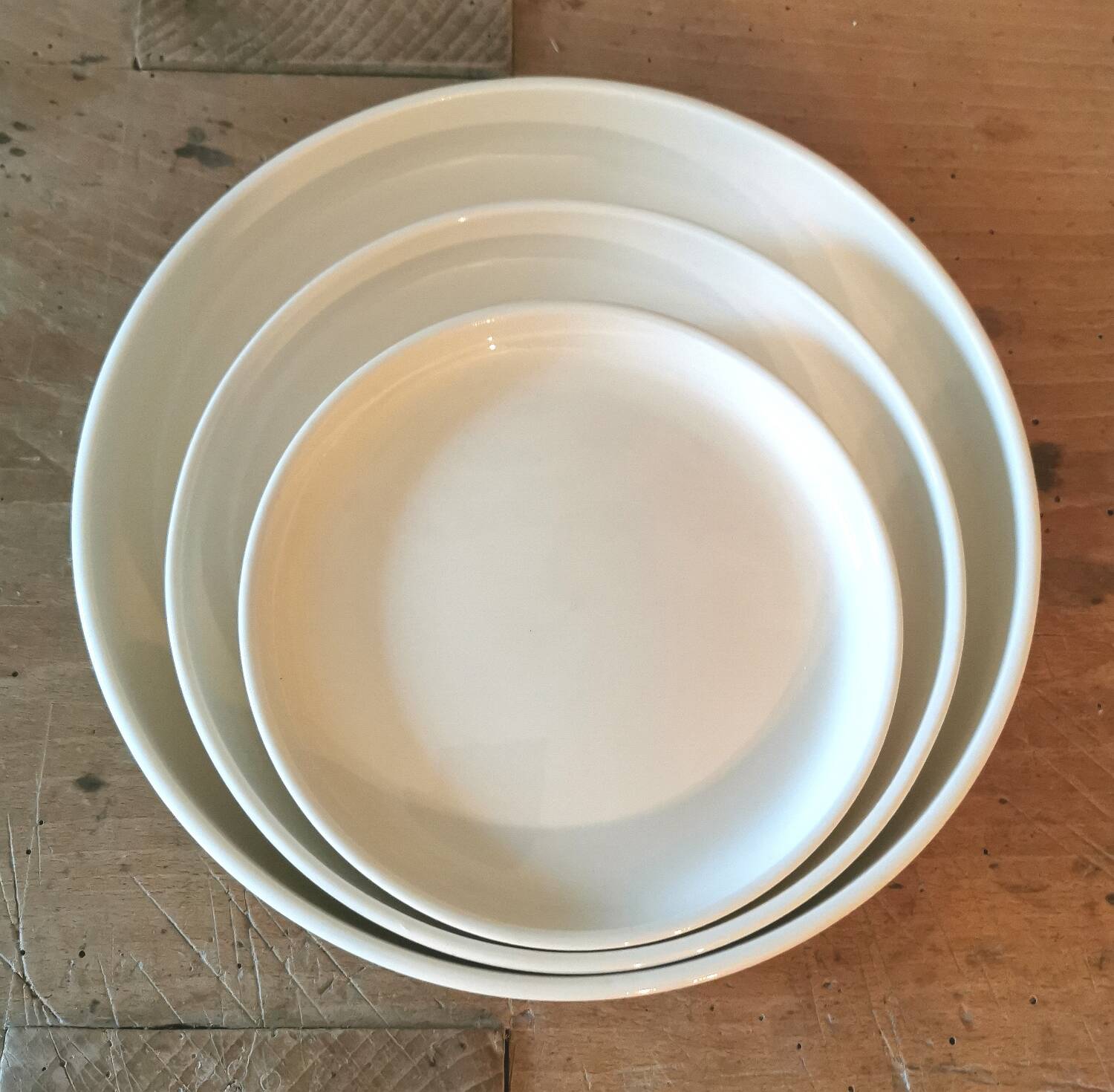 3 vintage dishes, Nesting service by Michel HAMON, Gien Prisunic 1970