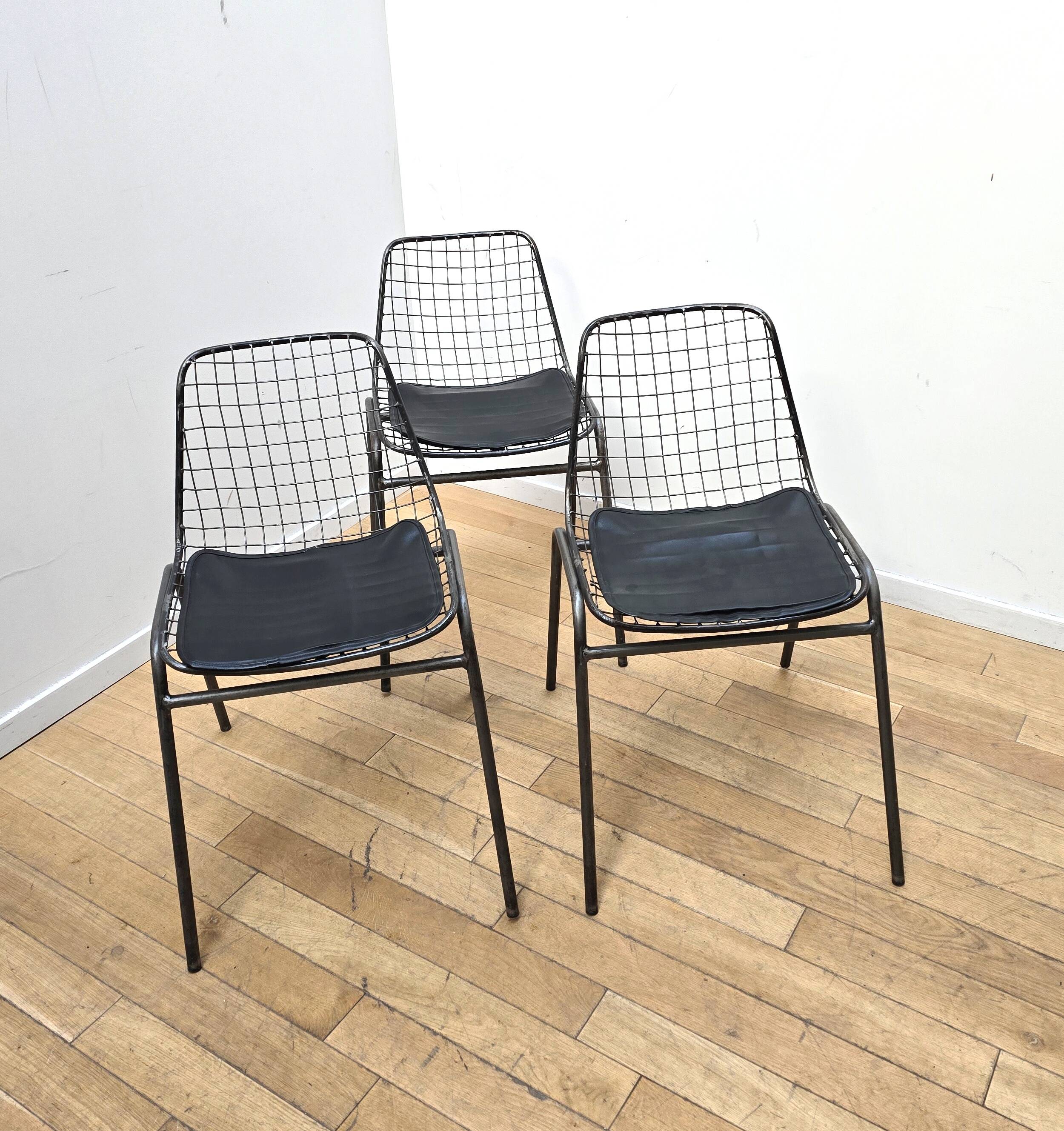 Set of 3 Jali industrial chairs