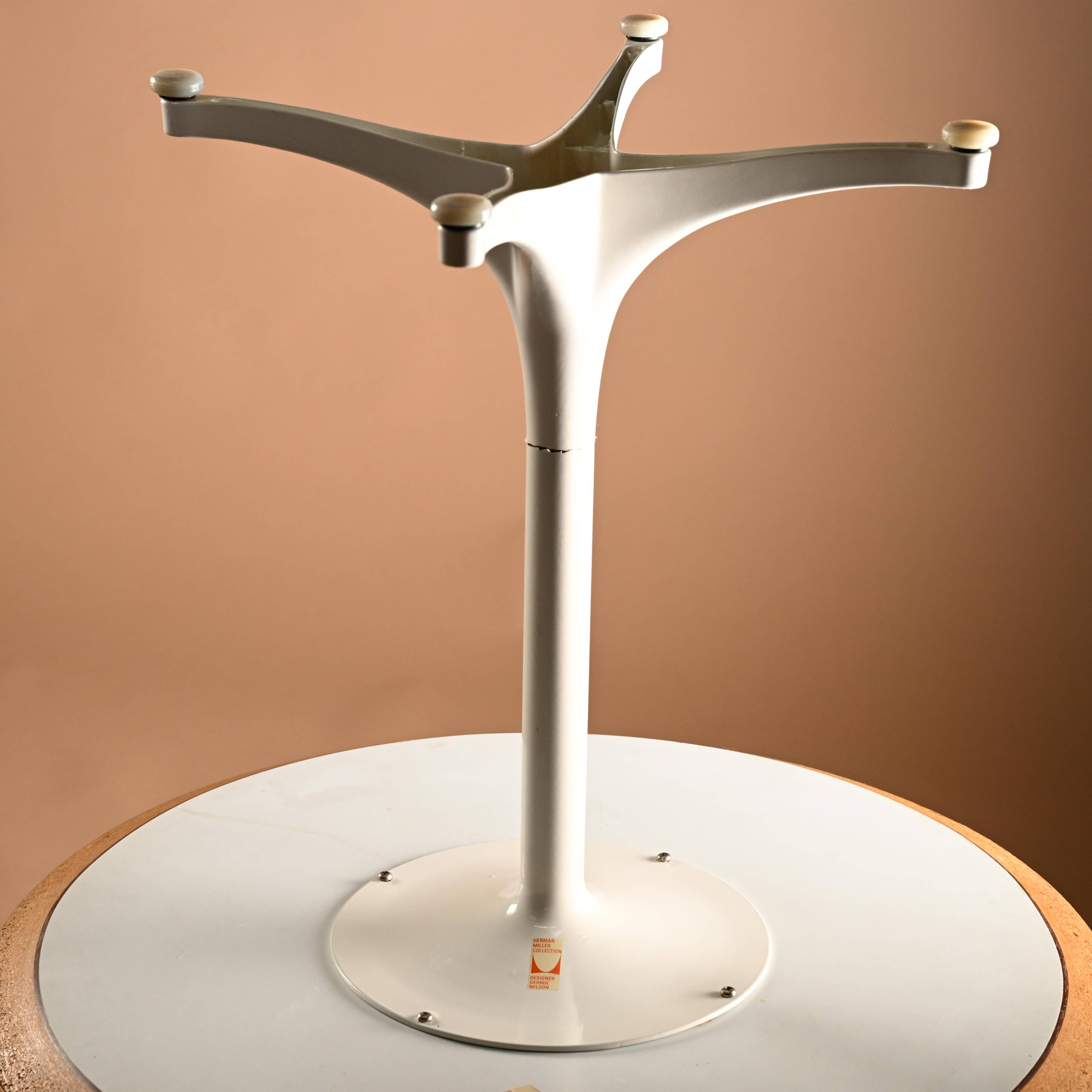 Table basse Georges Nelson pour Herman Miller
