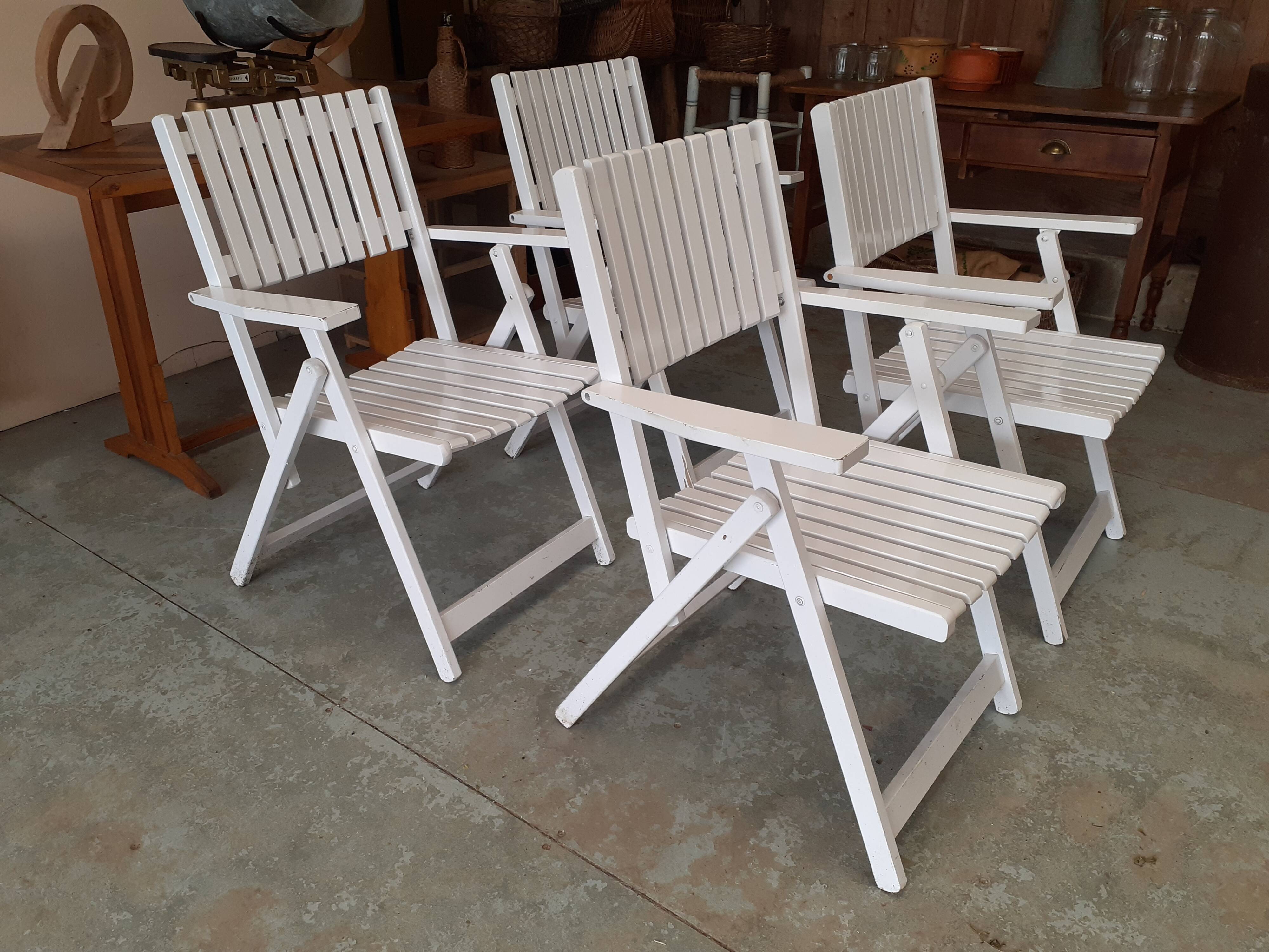 Lots of folding garden chairs