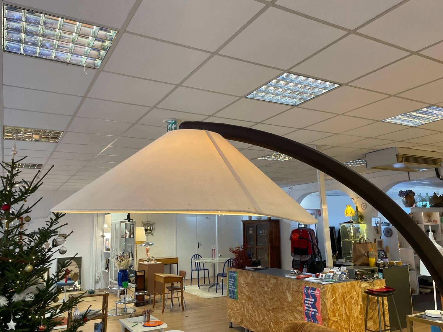 Luna walnut arc floor lamp by Natuzzi, 1990s