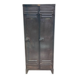 Locker safe cabinet bauche
