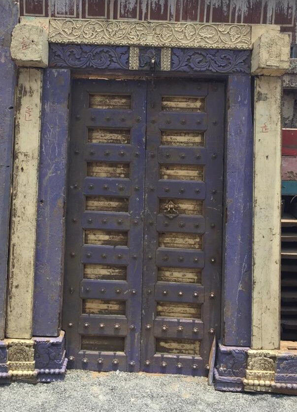 Old Indian door in old teak, piece and patina of origin