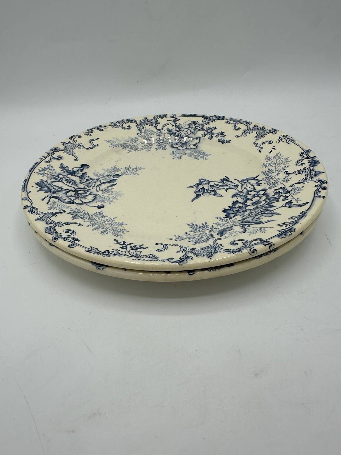 Lot of Choisy le Roi plates