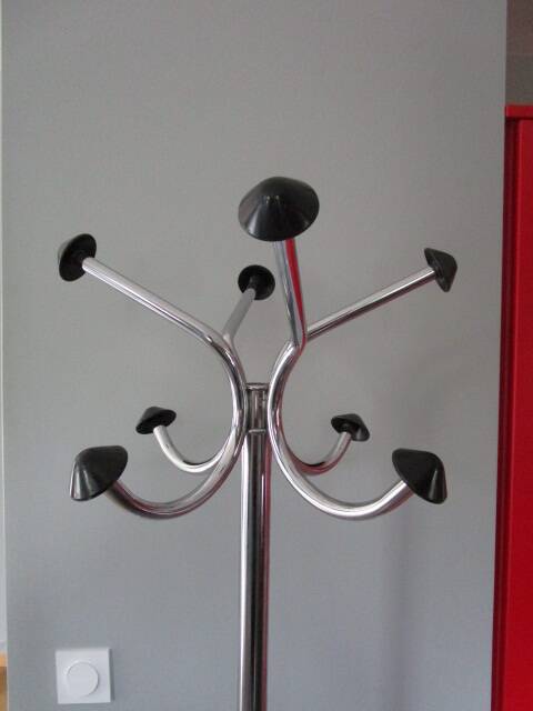 80s chrome metal coat rack