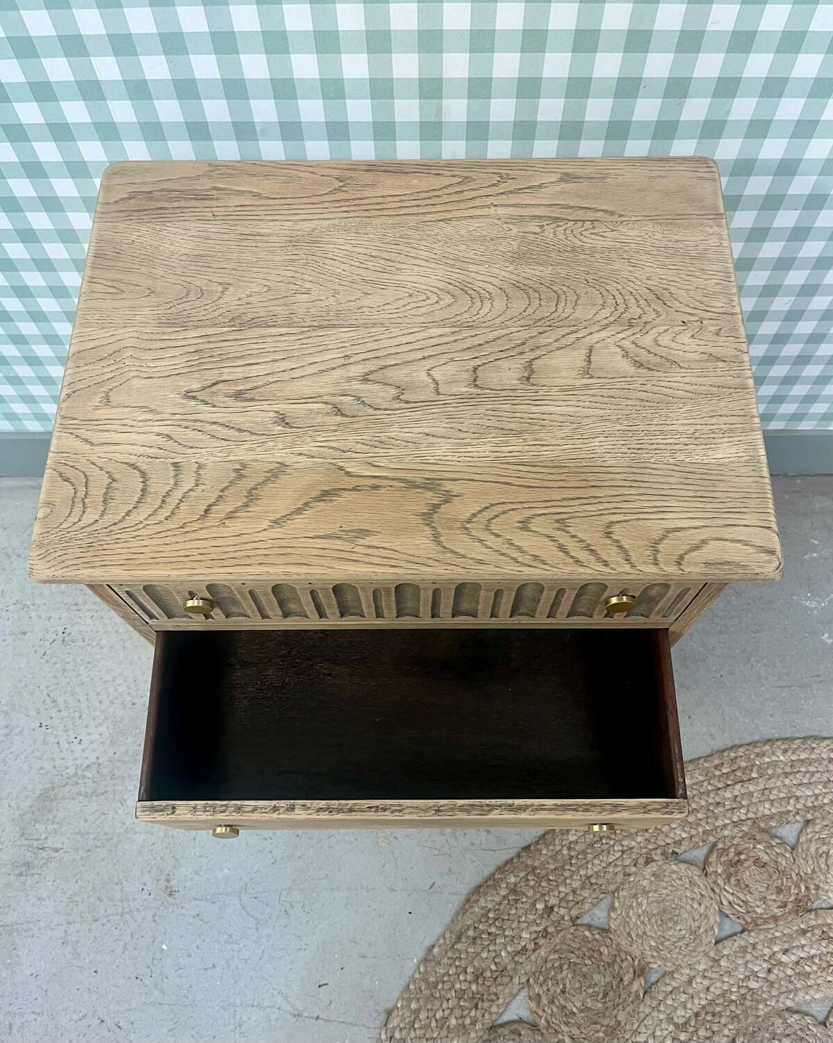 Oak bedside table (refurbished)