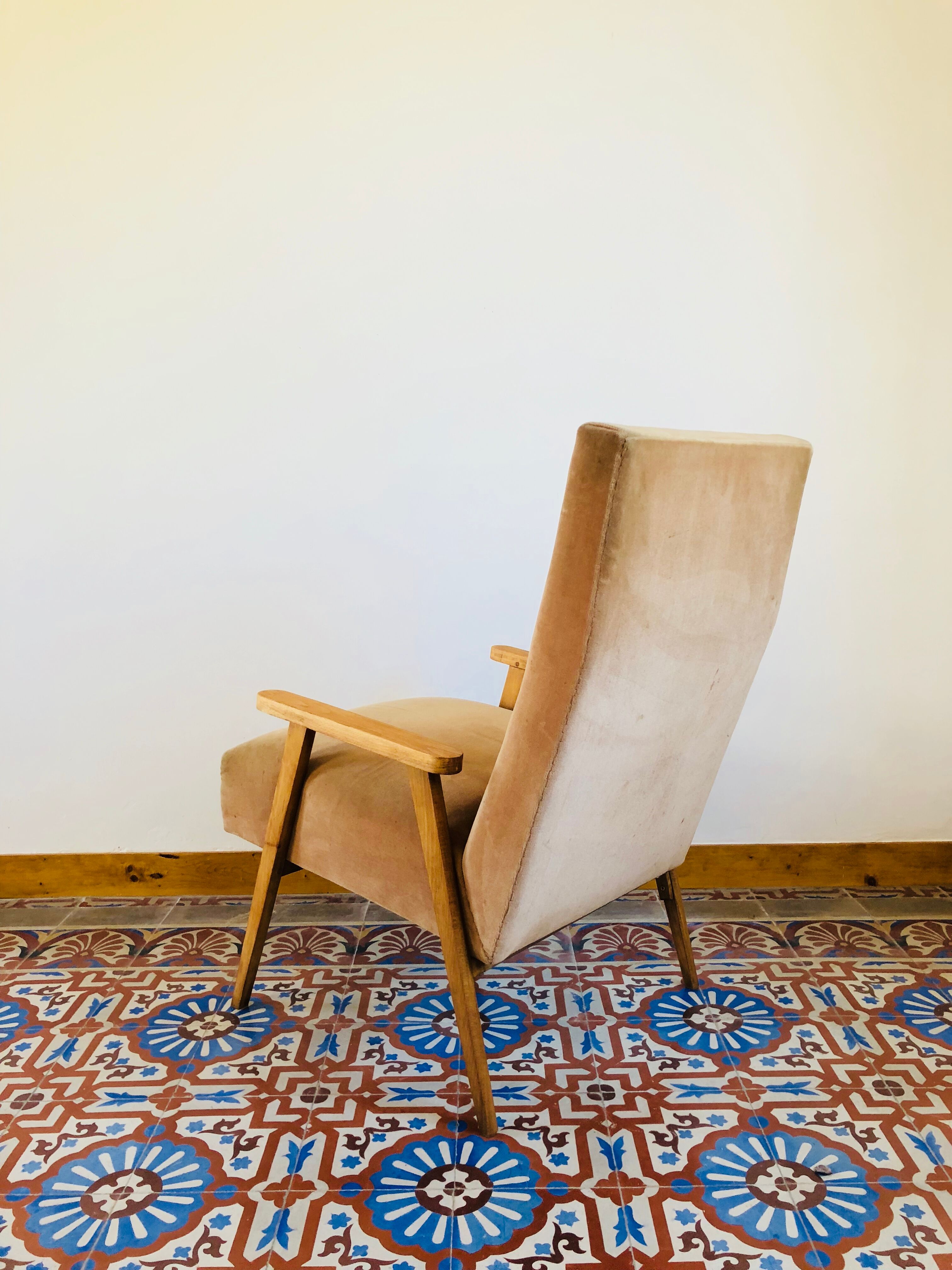 Vintage lounge armchair 1970