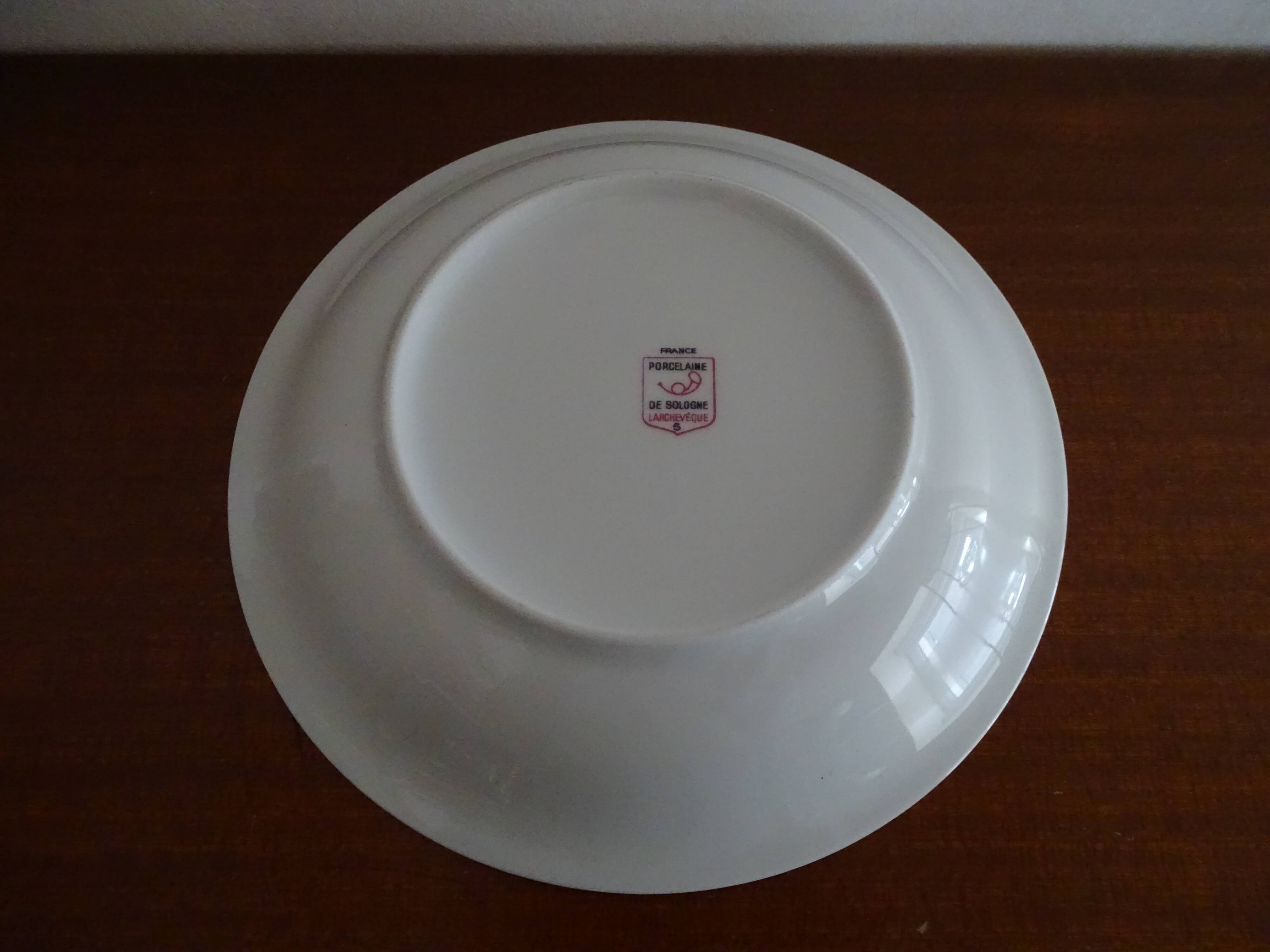 12 hollow plates porcelain of Sologne Larchevèque white and golden signed