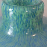 Vase en verre bleu
